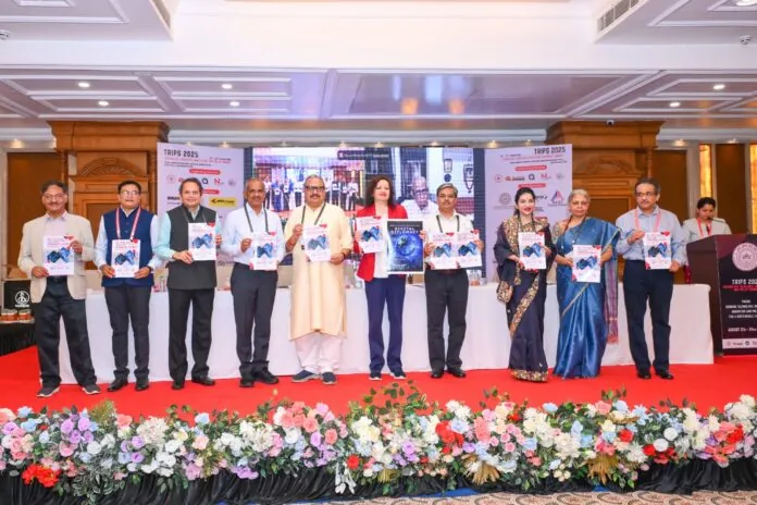 👉 TRIPS-2025 टेक्नोलॉजी समिट IIT कानपुर में शुरू | इनोवेशन और स्टार्टअप्स पर फोकस