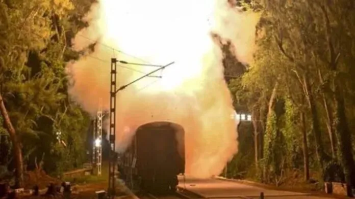 पहली बार रेल लॉन्चर से अग्नि-P मिसाइल का सफल परीक्षण