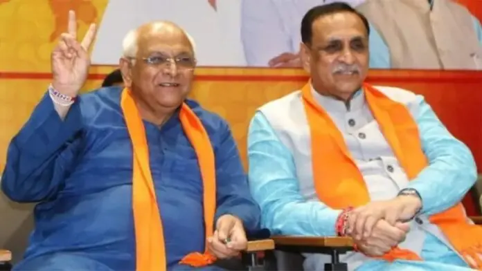 गुजरात में बीजेपी की सियासी सर्जरी