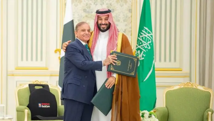 अफगानिस्तान के साथ जंग में PAK को सऊदी का साथ